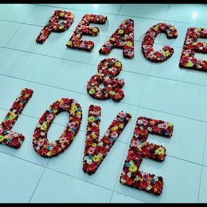 Happy 🛍 Shopping!